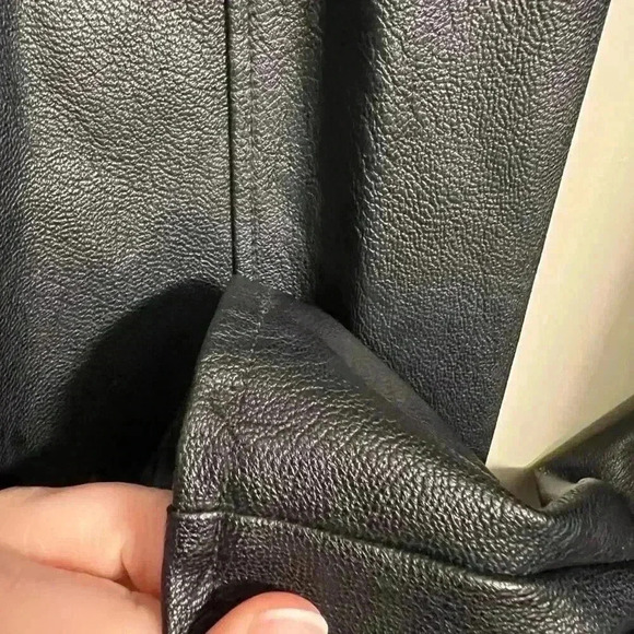 Paige Kiana Vegan Stretch Leather Leggings | Size Small - Picture 5 of 11